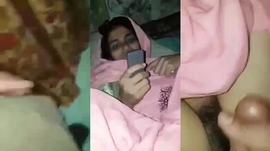 Pakistani horny aunty secretly fucking pussy lover
