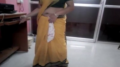 Office Wife Saree Aninthu Idupu Kanbikum Porn Sex